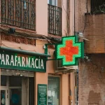 une façade de parapharmacie pour illustrer les modules MyFormaBox